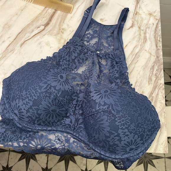 Victorias Secret PINK Lace Bralette - Picture 1 of 3